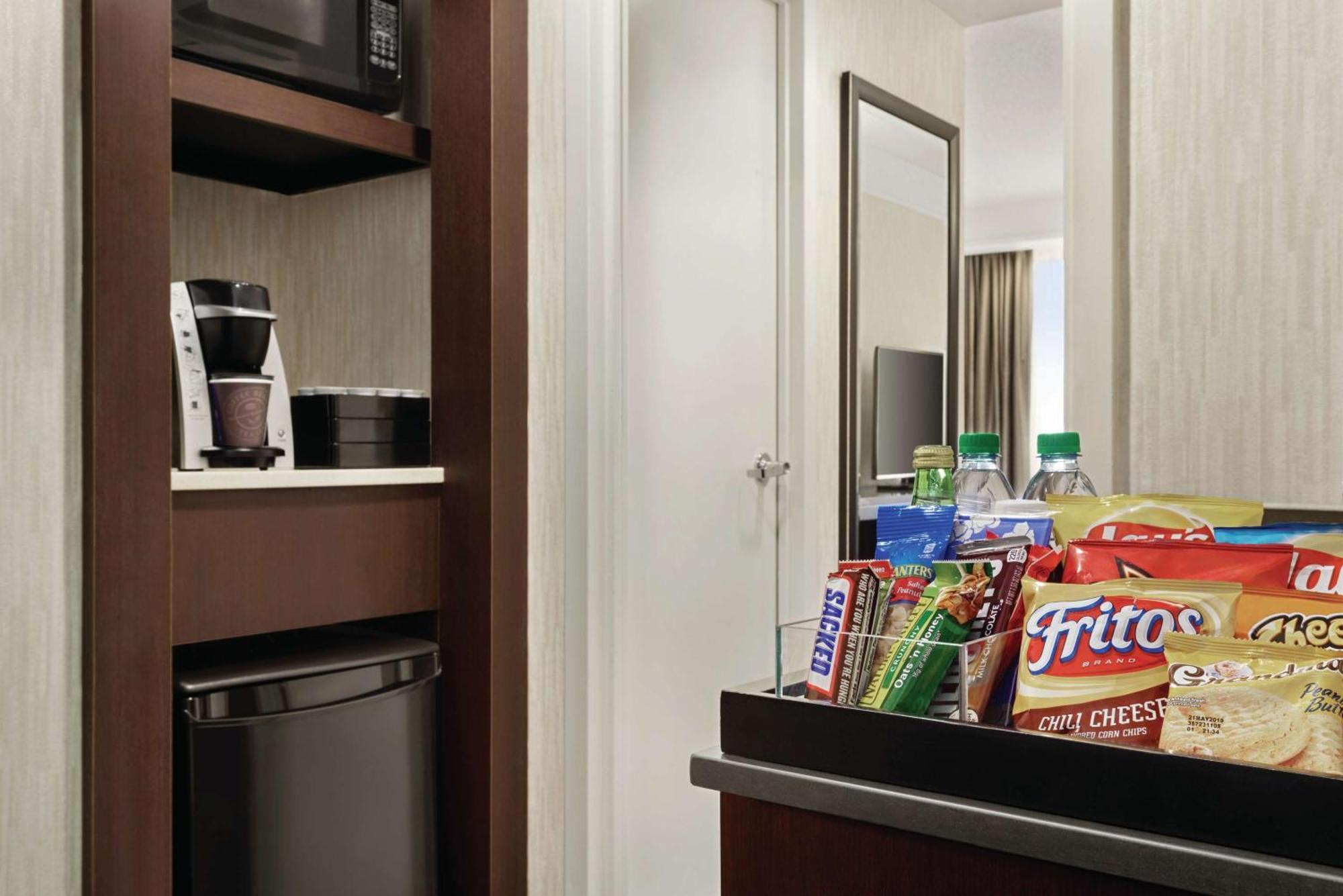 Embassy Suites By Hilton Chicago North Shore Deerfield Eksteriør bilde