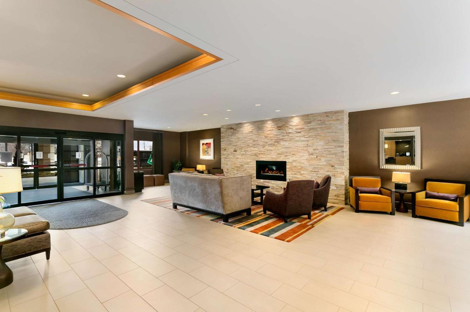 Embassy Suites By Hilton Chicago North Shore Deerfield Eksteriør bilde